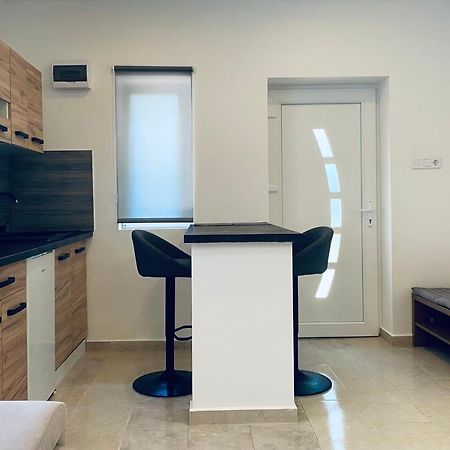 Judith Apartman Iii. Balatonlelle Luaran gambar