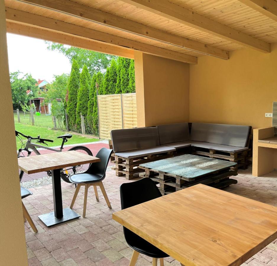 Judith Apartman Iii. Balatonlelle Luaran gambar